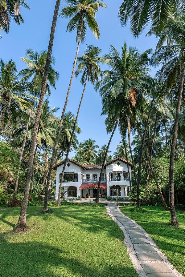 אליבג Saffronstays Thalassea, Alibaug - Picturesque Sea-Facing Villa With Colonial Decor מראה חיצוני תמונה