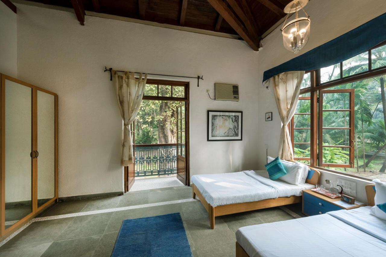 אליבג Saffronstays Thalassea, Alibaug - Picturesque Sea-Facing Villa With Colonial Decor מראה חיצוני תמונה