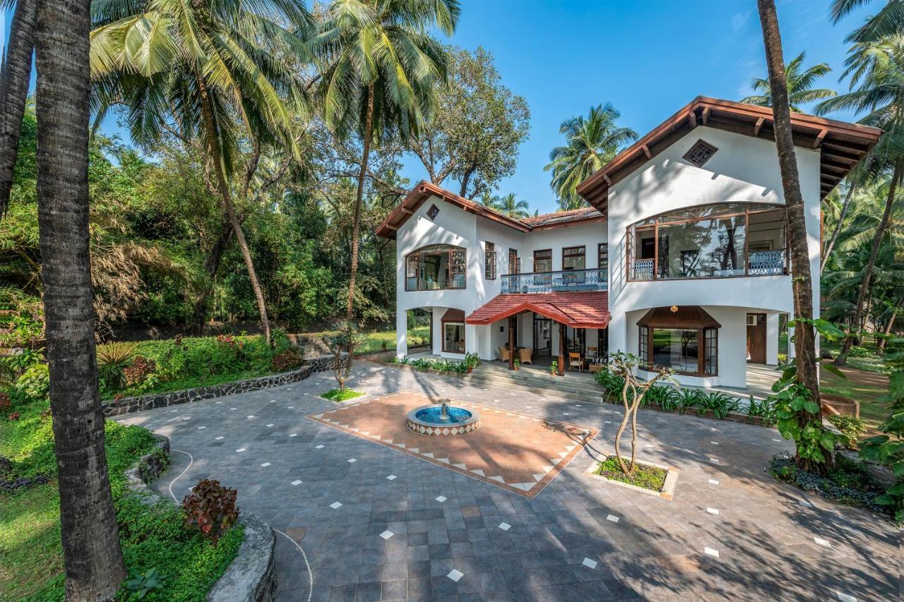 אליבג Saffronstays Thalassea, Alibaug - Picturesque Sea-Facing Villa With Colonial Decor מראה חיצוני תמונה