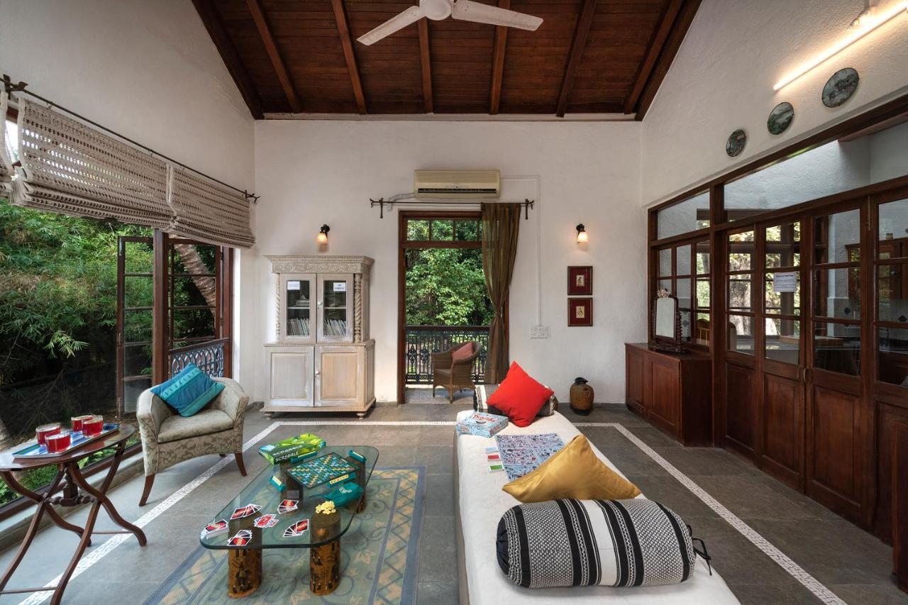 אליבג Saffronstays Thalassea, Alibaug - Picturesque Sea-Facing Villa With Colonial Decor מראה חיצוני תמונה
